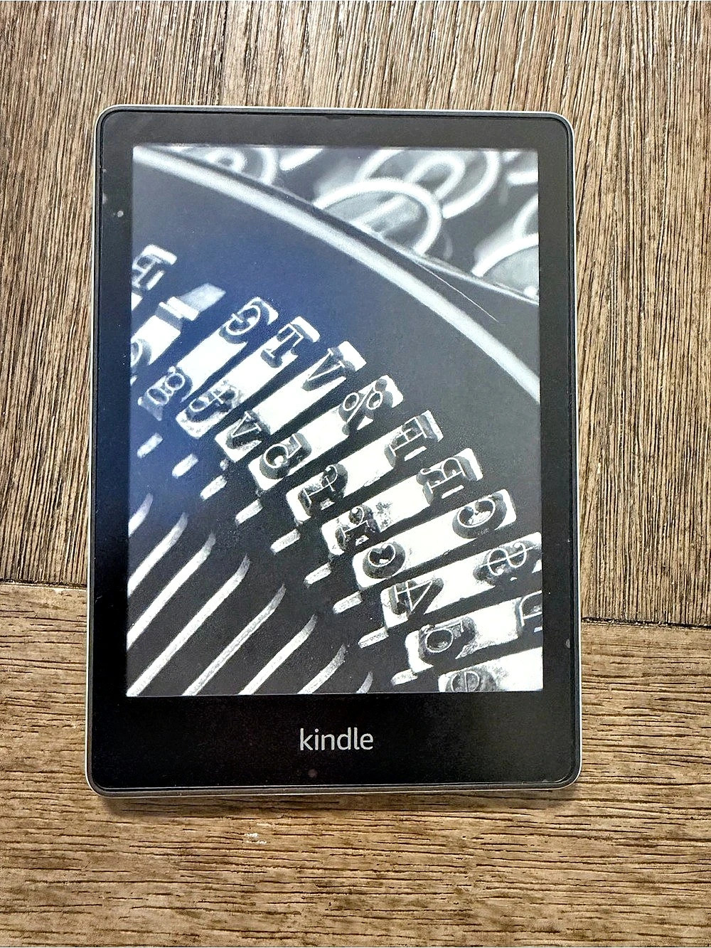 Amazon Kindle Paperwhite (11th generation) ) E-Reader 16GB Used
